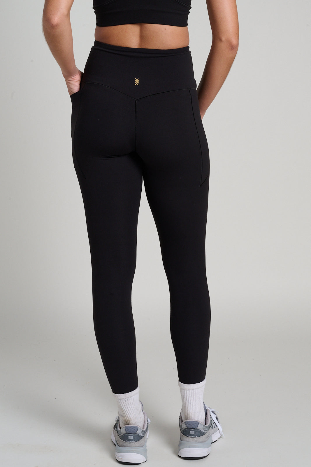 Revive 7/8 Pocket Legging