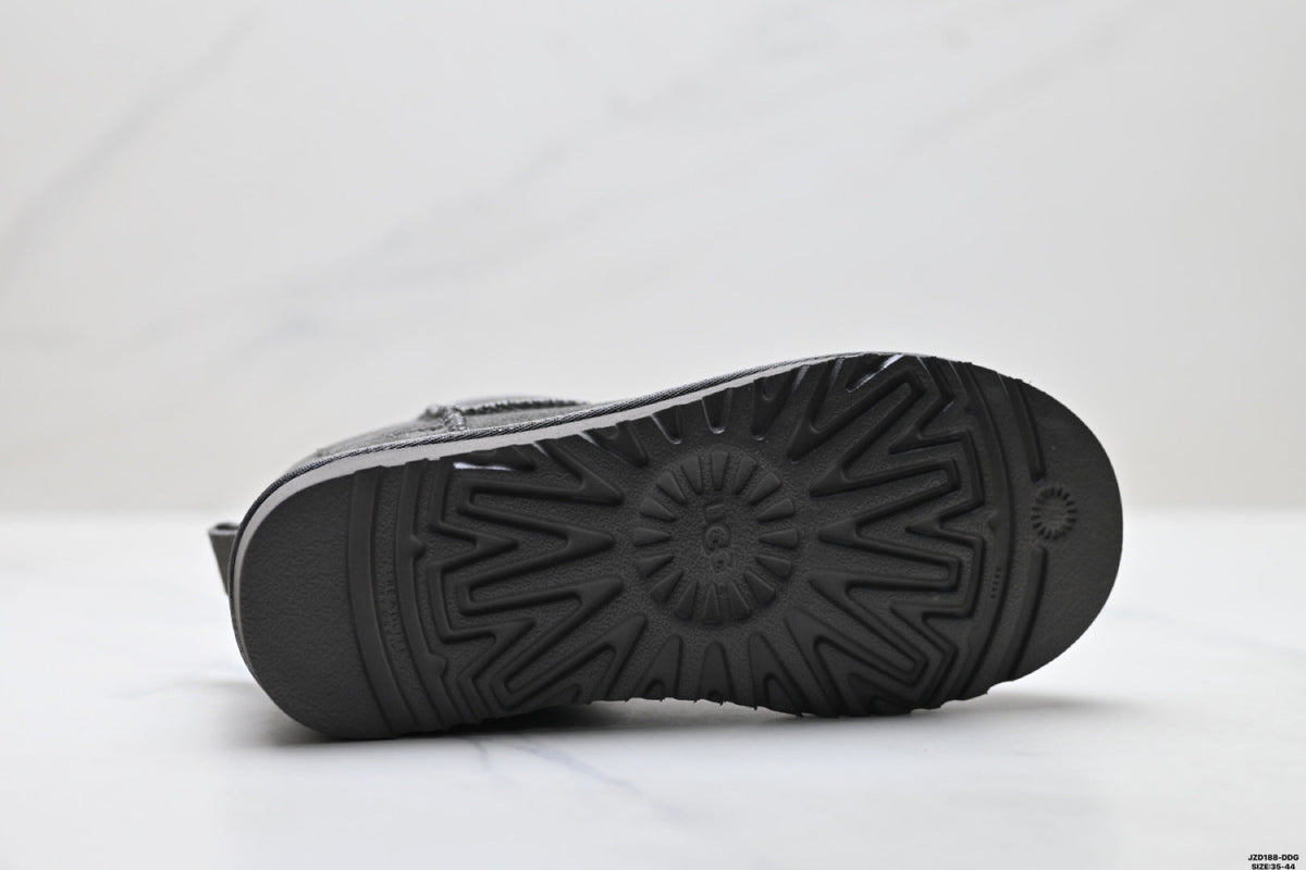 UGG Classic Ultra Mini Platform Ankle Boots